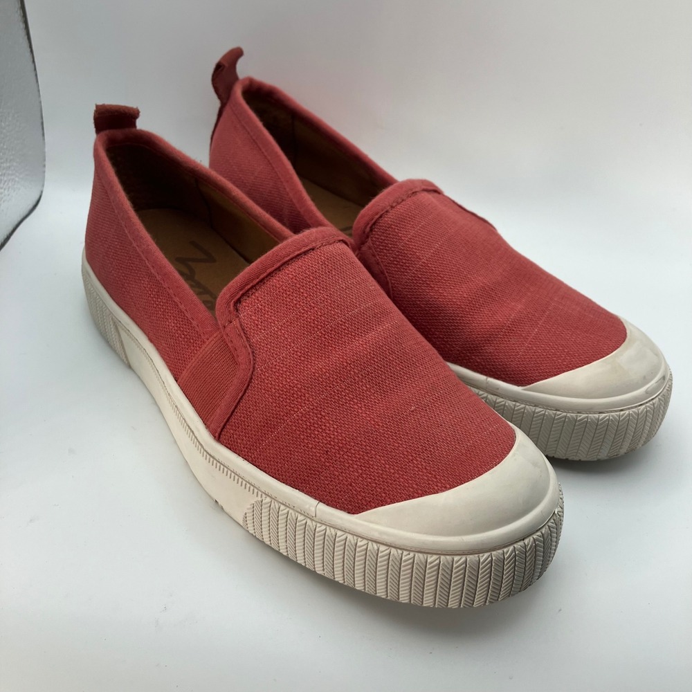 Zodiac Ciara Red Canvas Slip On Sneakers Women's Size 6M Casual Shoes